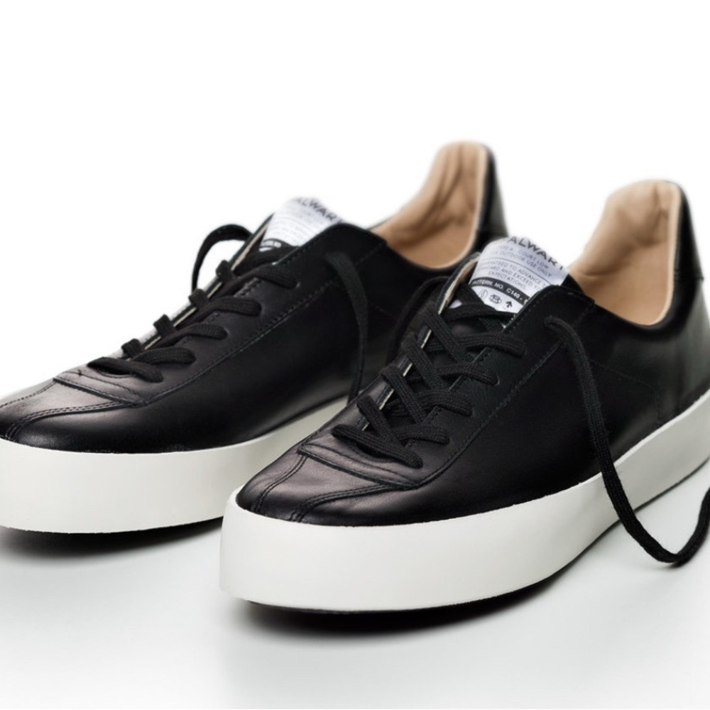 Spalwart Court Low Nappa Leather Black and White Sneakers | 38